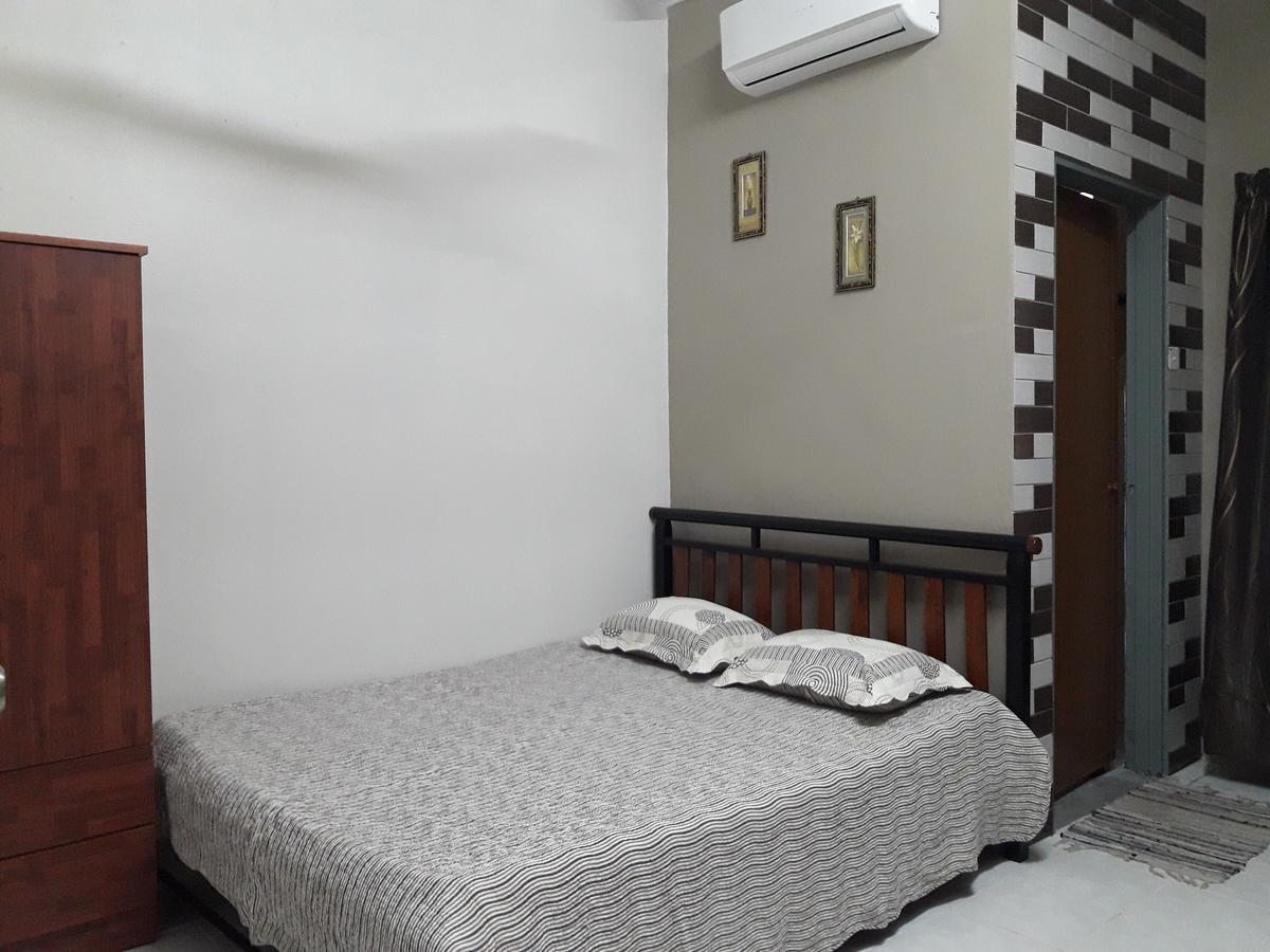 Homestay Bahau Jempol Экстерьер фото